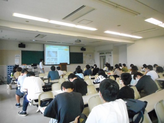 徳島文理大学の授業で講師をさせて頂きました。スライド02