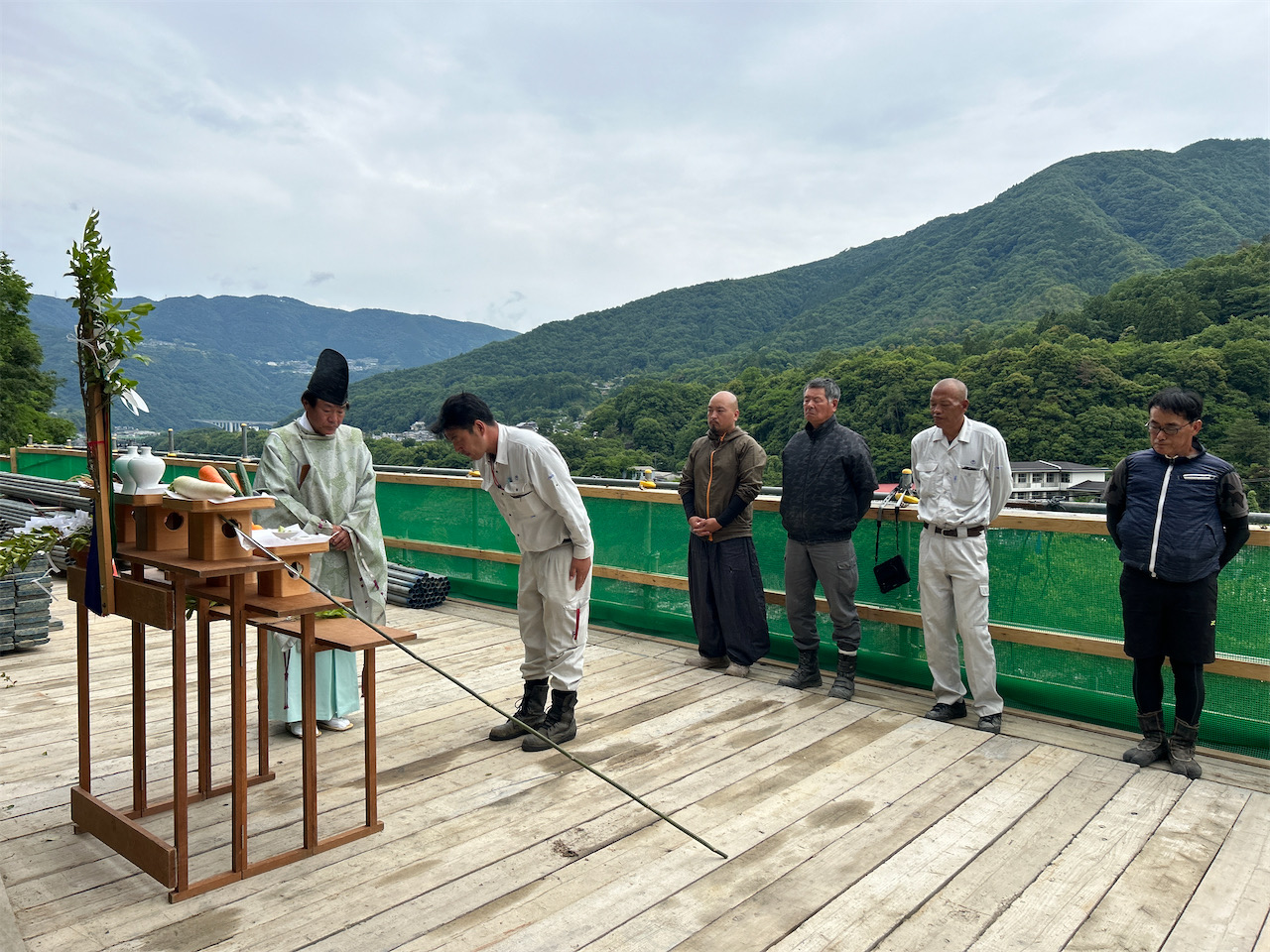 下川作業所にて安全祈願祭を実施しました。スライド03